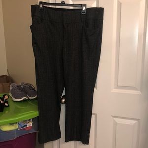 Women’s size 16 Apt9 slacks
